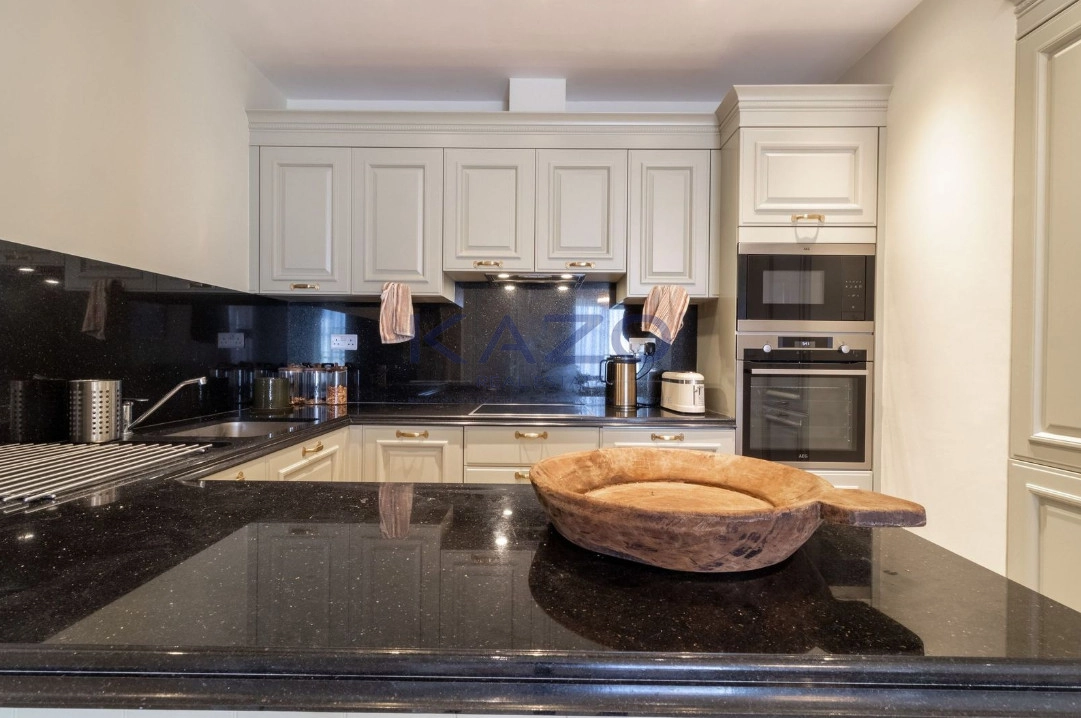 4 Bedroom Apartment for Rent in Limassol District