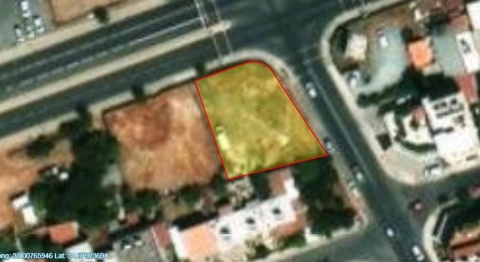 563m² Plot for Sale in Limassol District