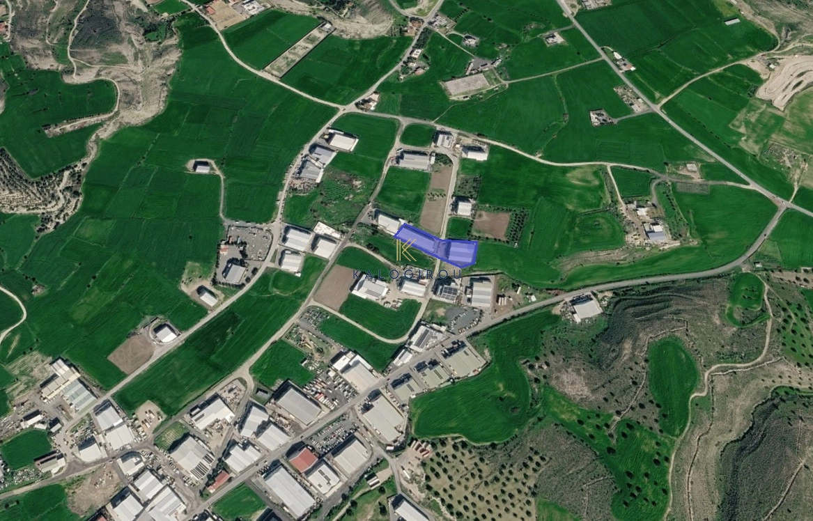 2450m² Commercial for Sale in Alampra, Nicosia District