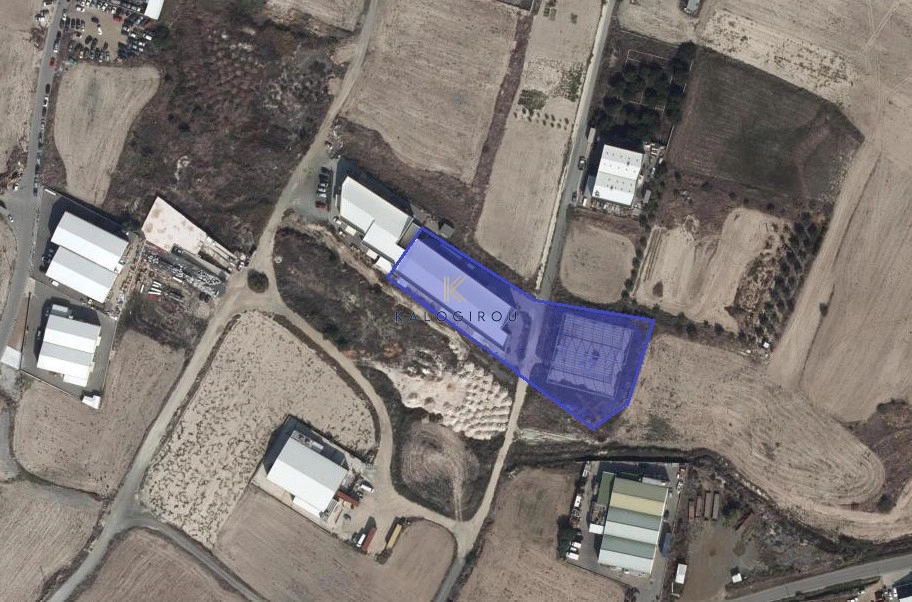 2450m² Commercial for Sale in Alampra, Nicosia District
