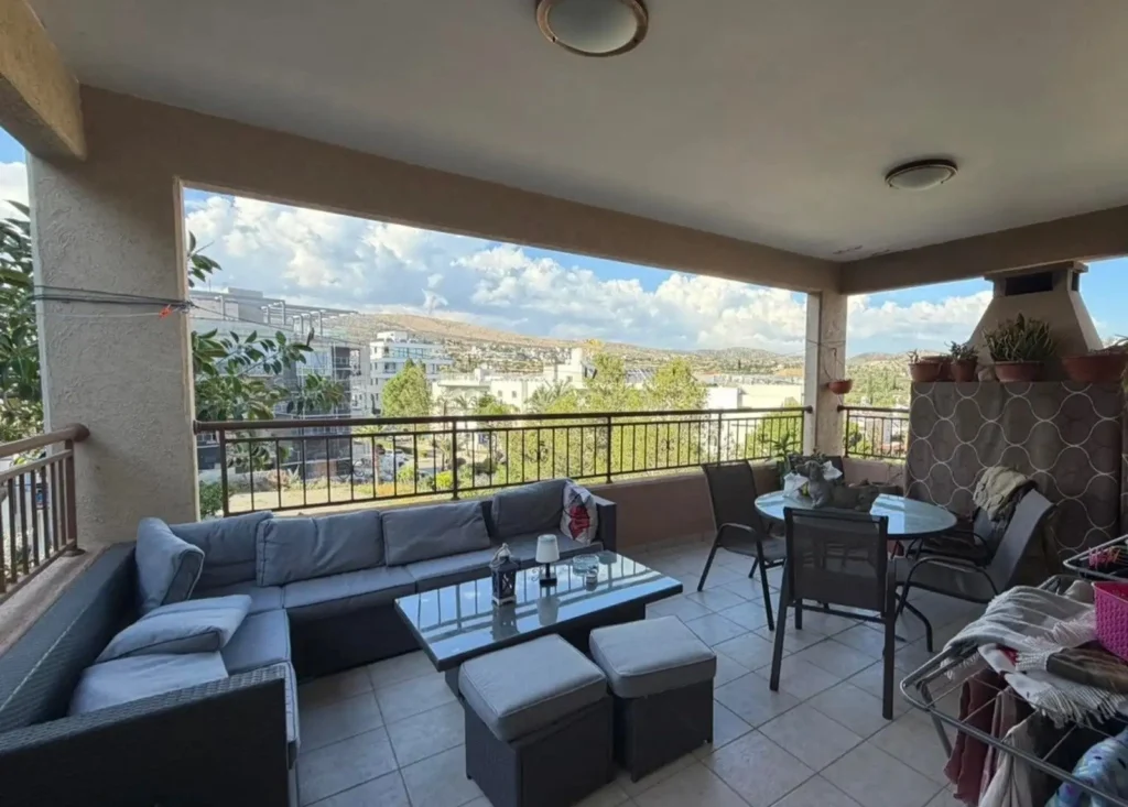 225m² Building for Sale in Germasogeia, Limassol District