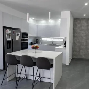 5 Bedroom House for Rent in Agios Tychonas, Limassol District