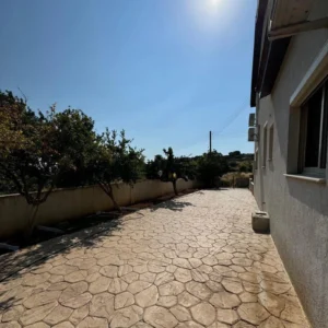 4 Bedroom House for Rent in Pachna, Limassol District
