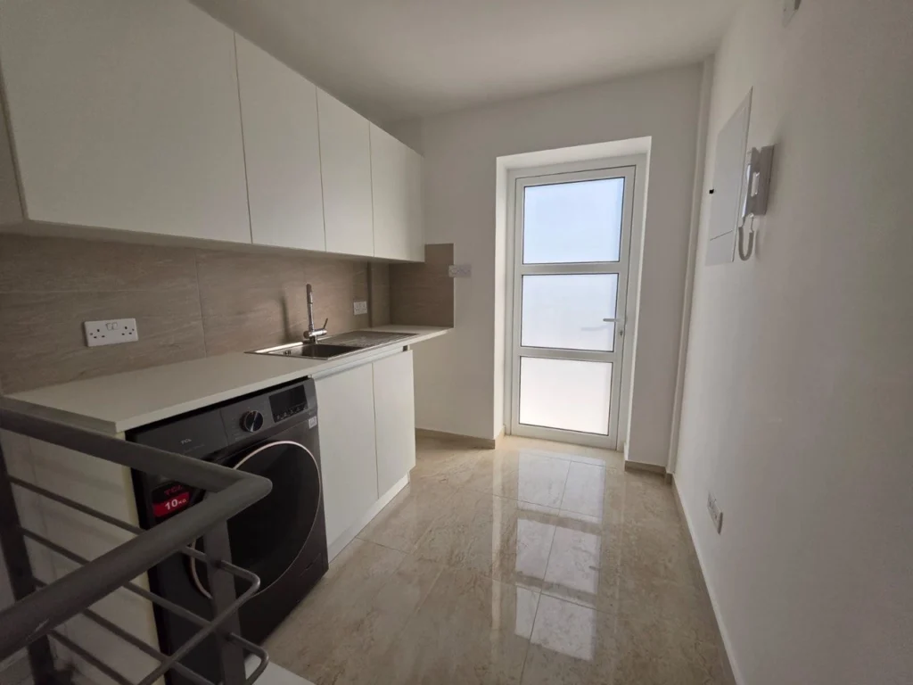 4 Bedroom House for Rent in Potamos Germasogeias, Limassol District
