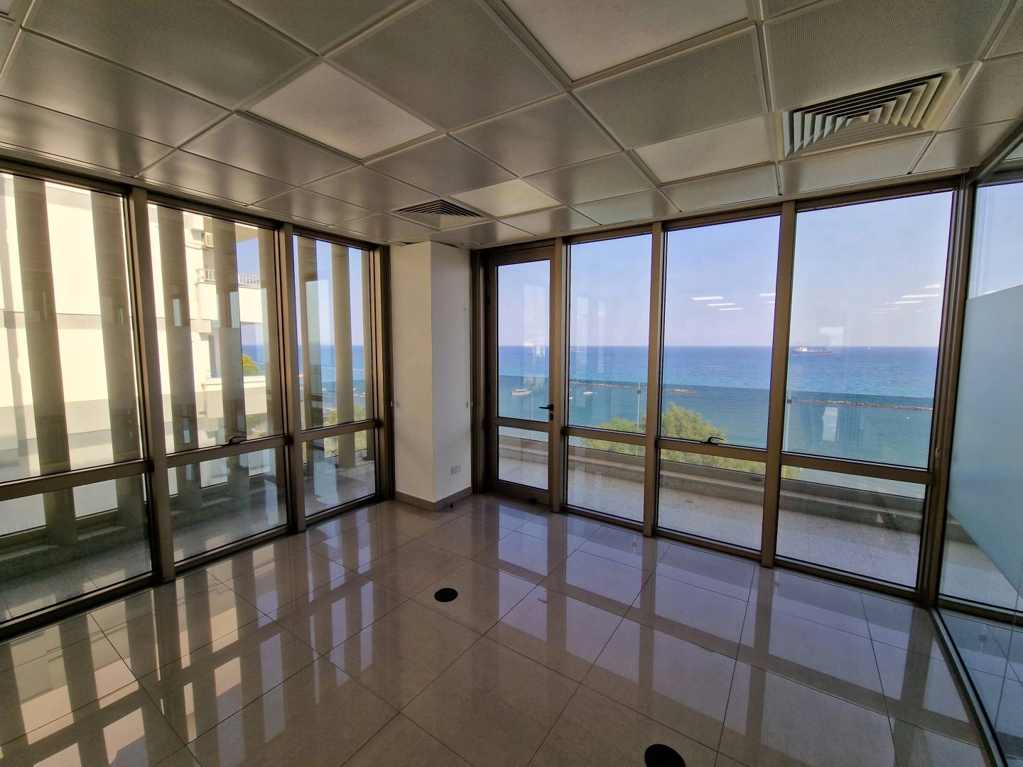 564m² Office for Sale in Limassol – Neapolis