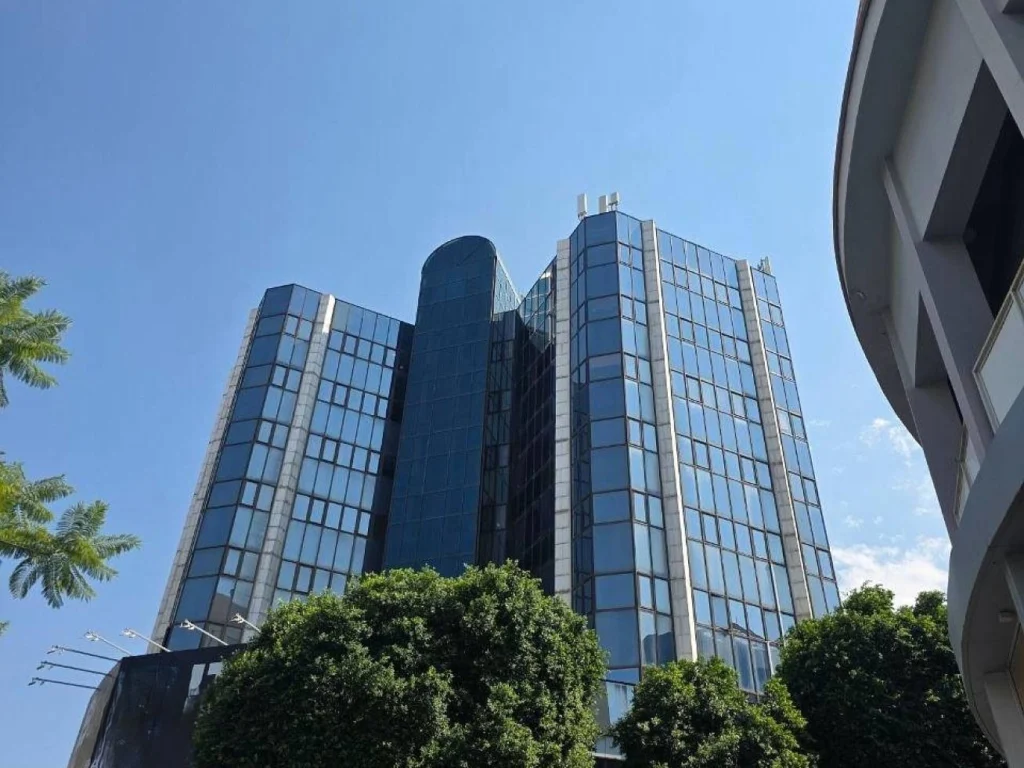 150m² Office for Rent