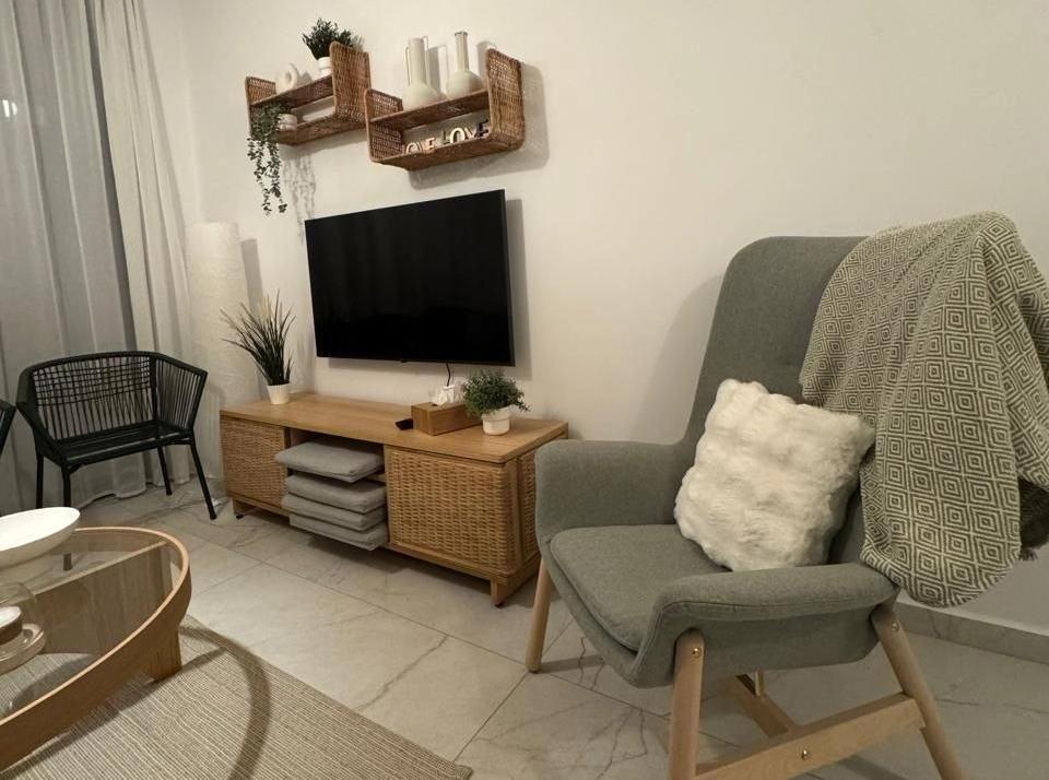 1 Bedroom Apartment for Rent