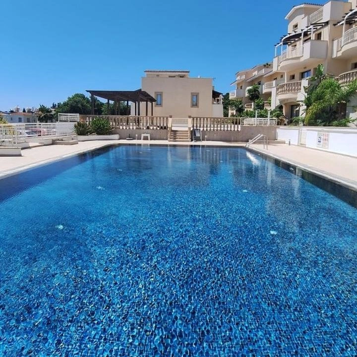 3 Bedroom House for Sale in Paphos – Universal
