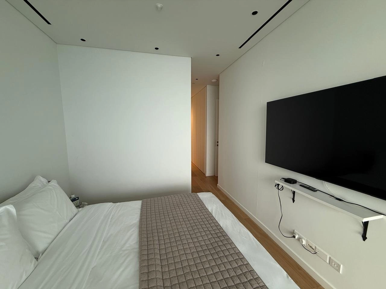 3 Bedroom Apartment for Sale in Potamos Germasogeias, Limassol District