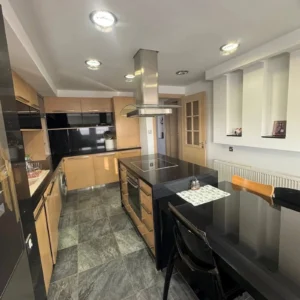 3 Bedroom Apartment for Rent in Limassol – Mesa Geitonia