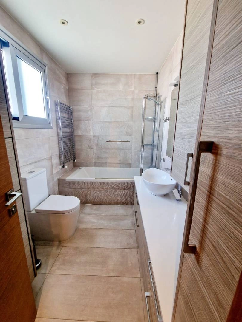 5 Bedroom House for Sale in Limassol – Agios Athanasios