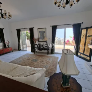 5 Bedroom House for Sale in Tala, Paphos District
