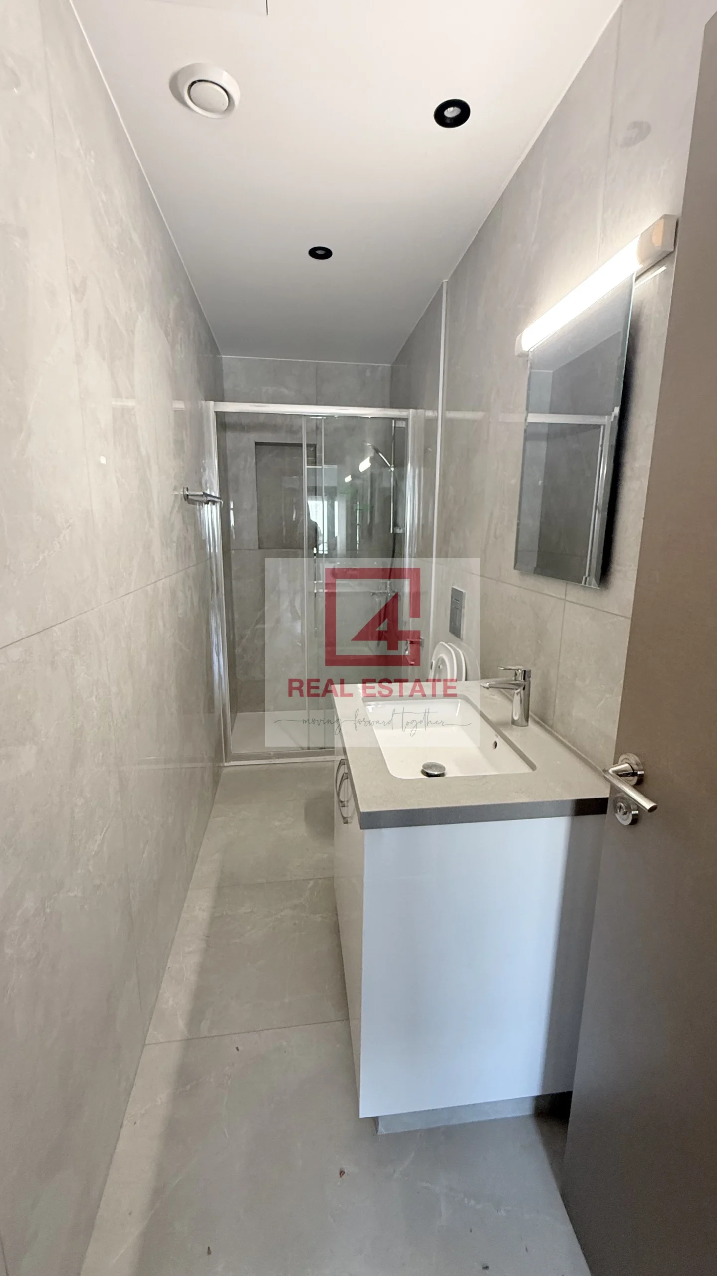 3 Bedroom Apartment for Rent in Germasogeia – Tourist Area, Limassol District