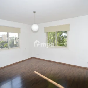 4 Bedroom Apartment for Rent in Agios Dometios, Nicosia District