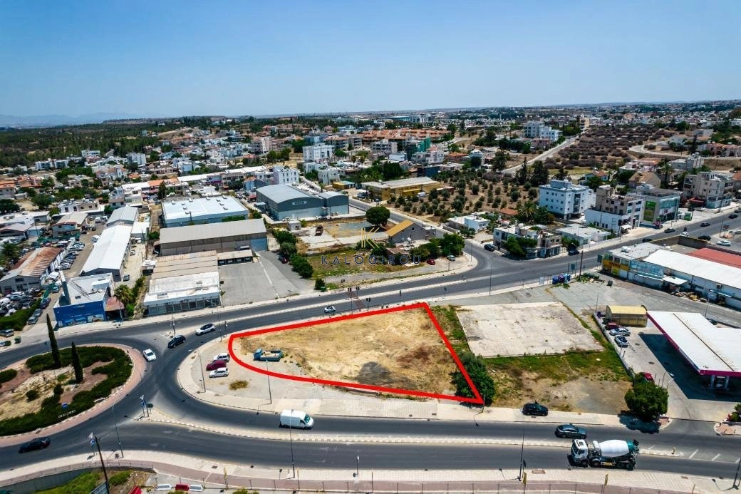 1,600m² Plot for Sale in Latsia, Nicosia District