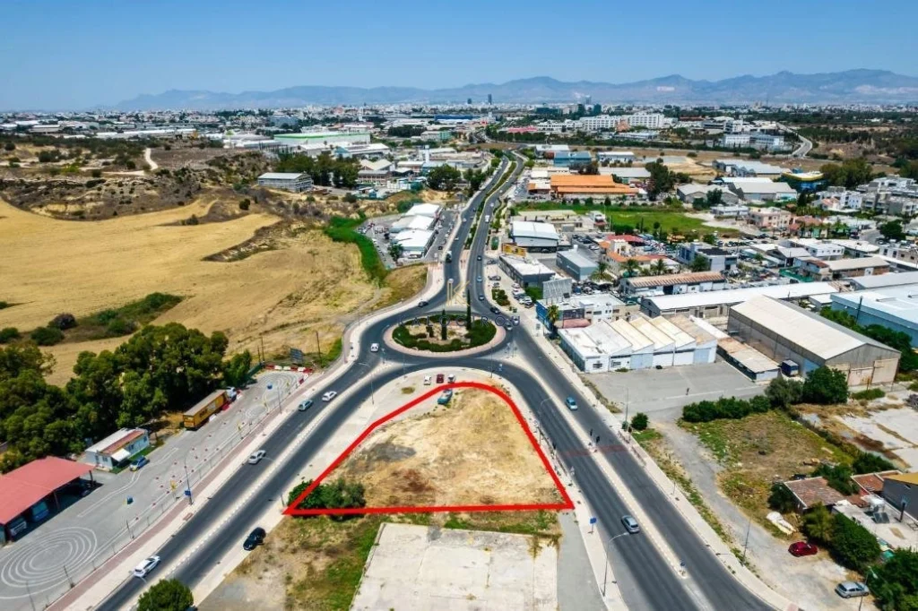 1,600m² Plot for Sale in Latsia, Nicosia District
