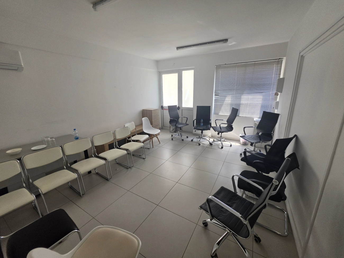 750m² Building for Rent in Strovolos – Dasoupolis, Nicosia District