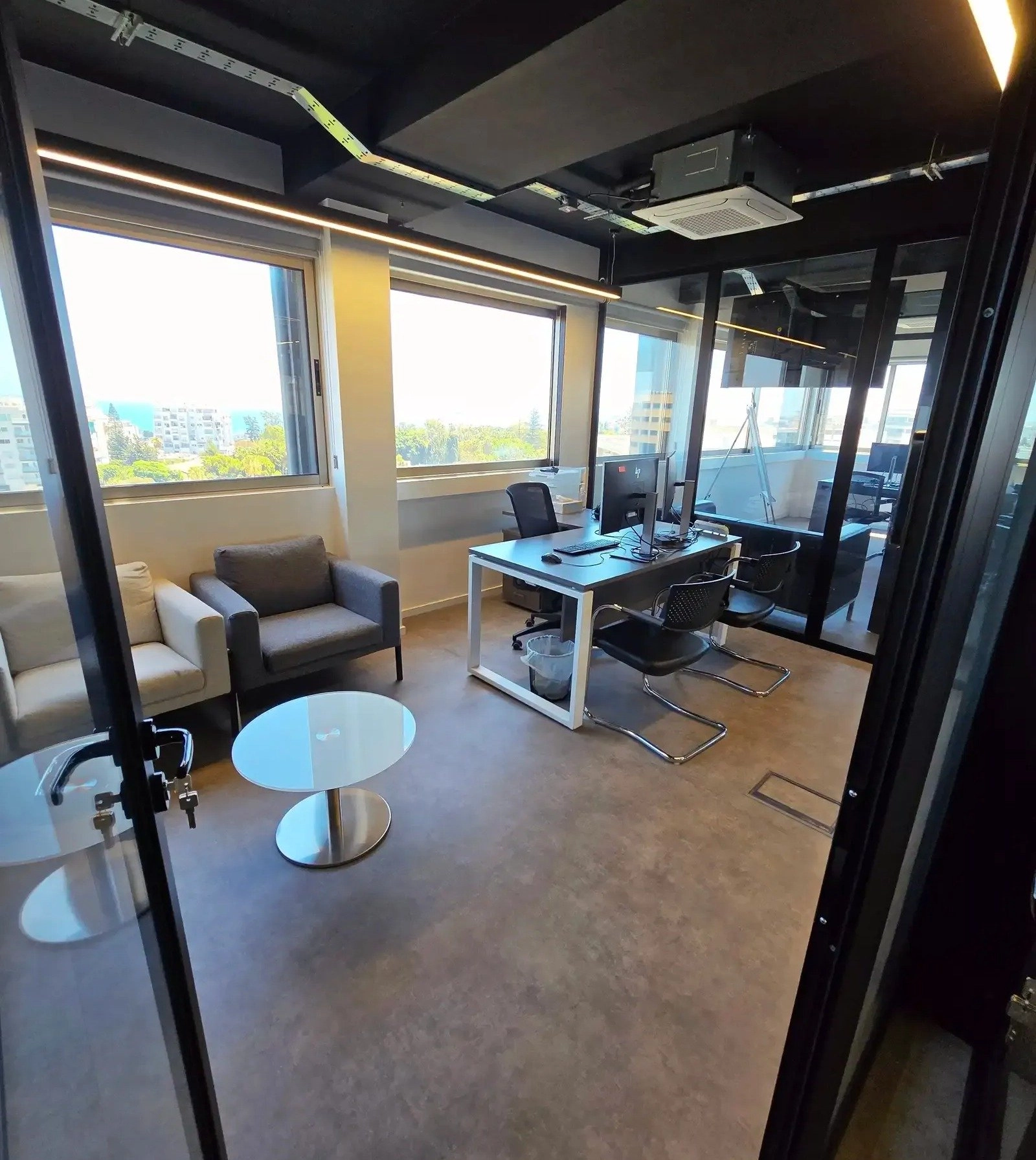 400m² Office for Sale in Limassol – Neapolis