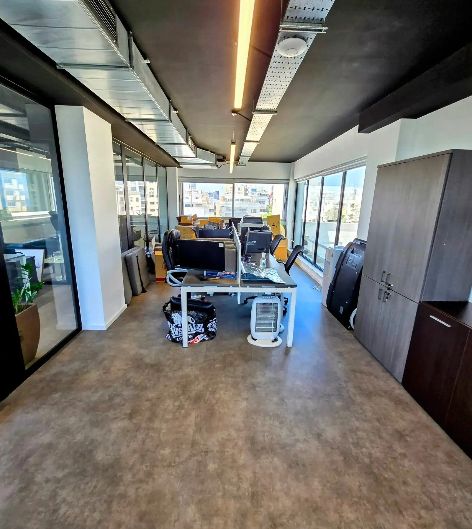400m² Office for Sale in Limassol – Neapolis