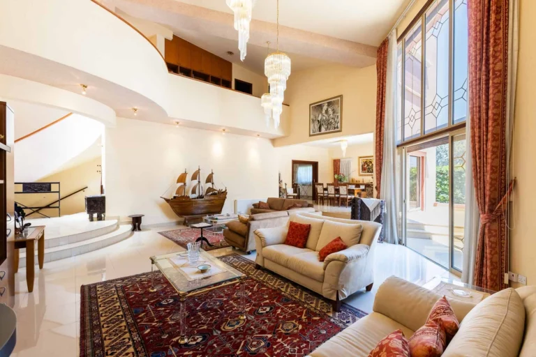 Cheap Houses and Villas for Sale Larnaca up to 800000 euro