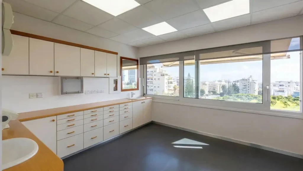 140m² Office for Sale in Larnaca – Agios Nikolaos, Limassol District