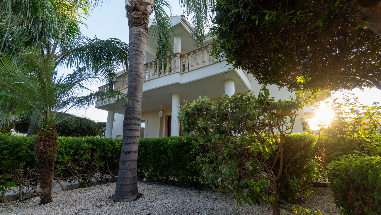 4 Bedroom House for Sale in Pyrgos Lemesou, Limassol District