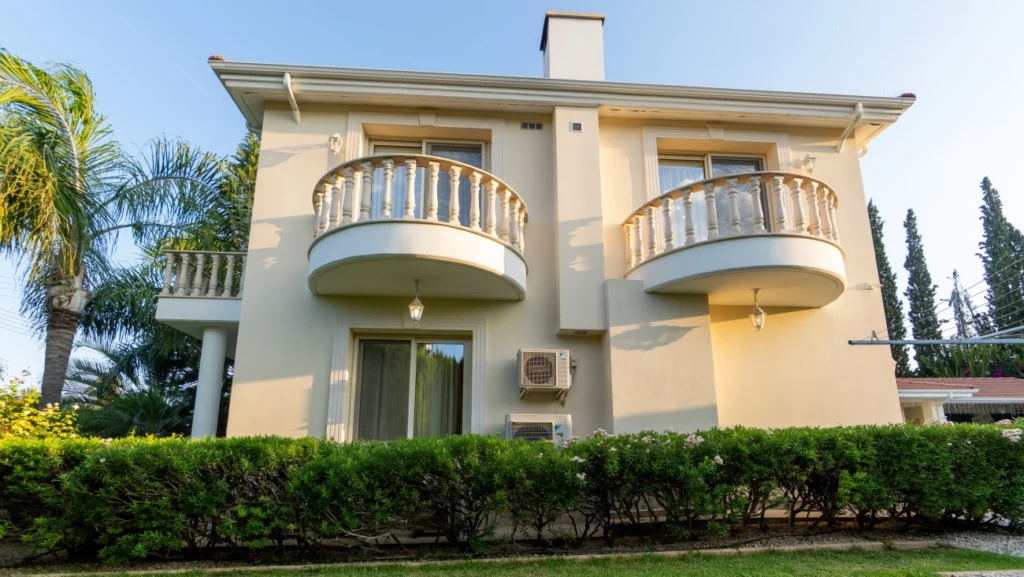 4 Bedroom House for Sale in Pyrgos Lemesou, Limassol District