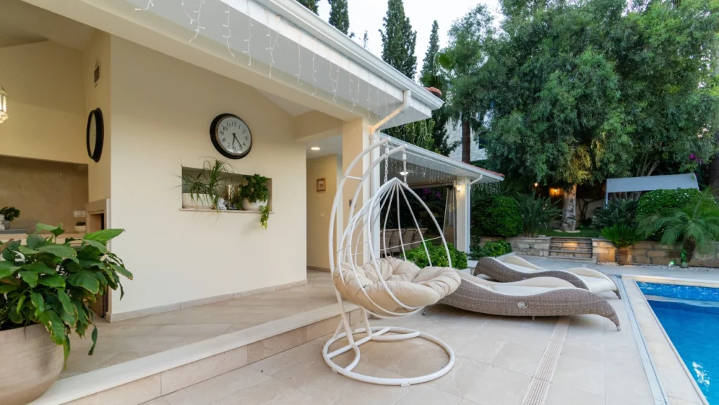4 Bedroom House for Sale in Pyrgos Lemesou, Limassol District
