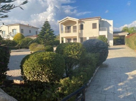 3 Bedroom House for Sale in Secret Valley, Paphos District
