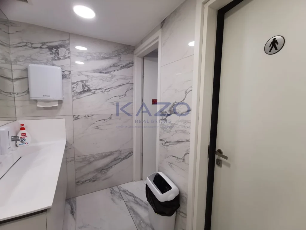 190m² Office for Rent in Limassol District