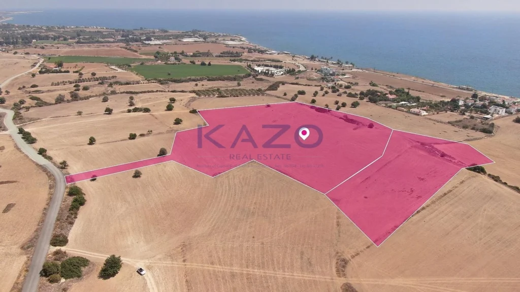 28,438m² Plot for Sale in Agios Theodoros, Larnaca District