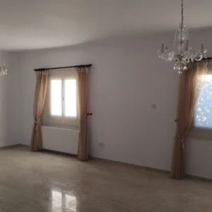 4 Bedroom House for Rent in Armou, Paphos District