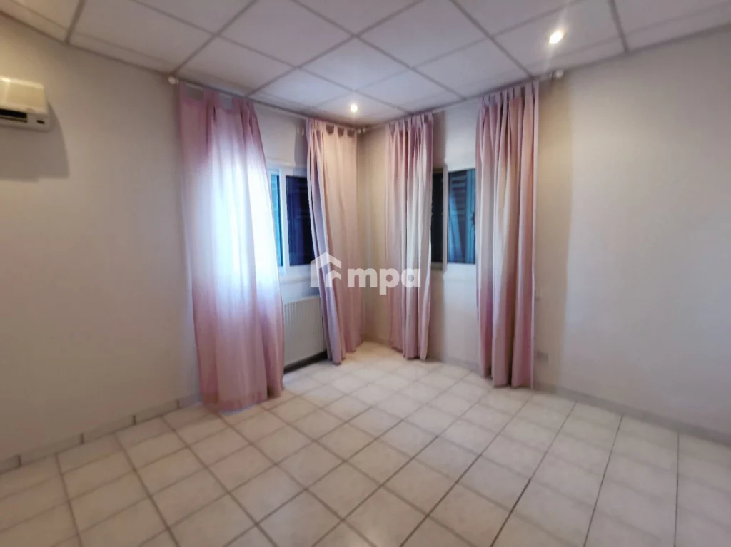 4 Bedroom House for Rent in Strovolos, Nicosia District