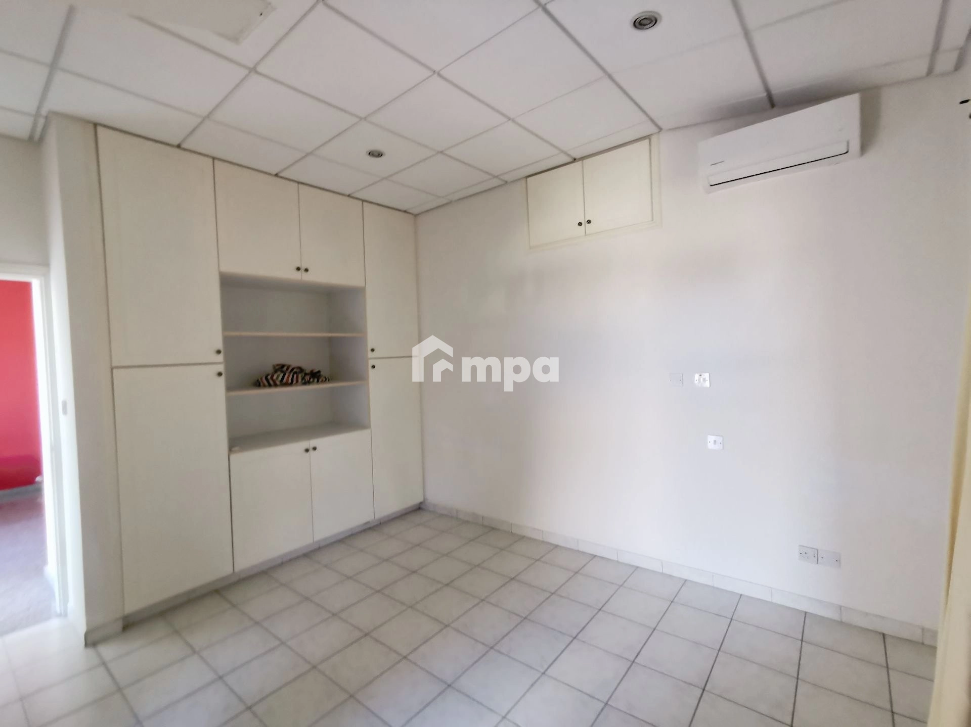 4 Bedroom House for Rent in Strovolos, Nicosia District