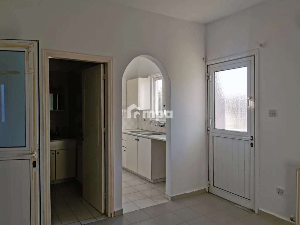 4 Bedroom House for Rent in Strovolos, Nicosia District
