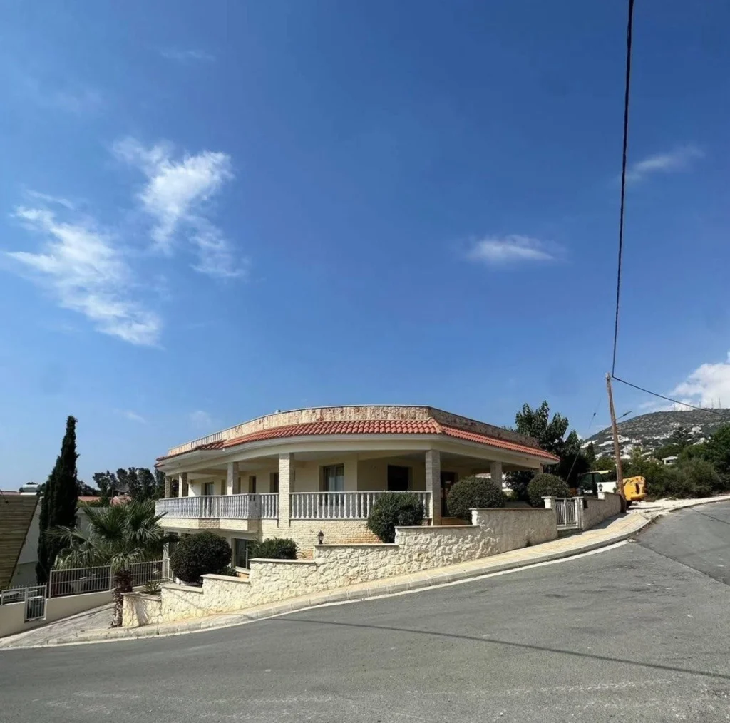 4 Bedroom House for Rent in Tala, Paphos District