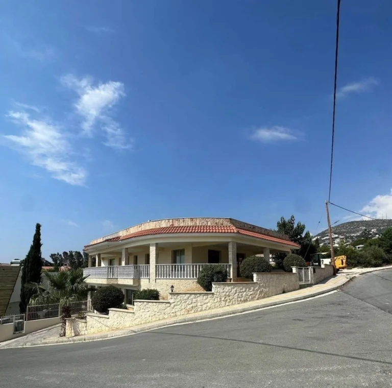 4 Bedroom House for Rent in Tala, Paphos District