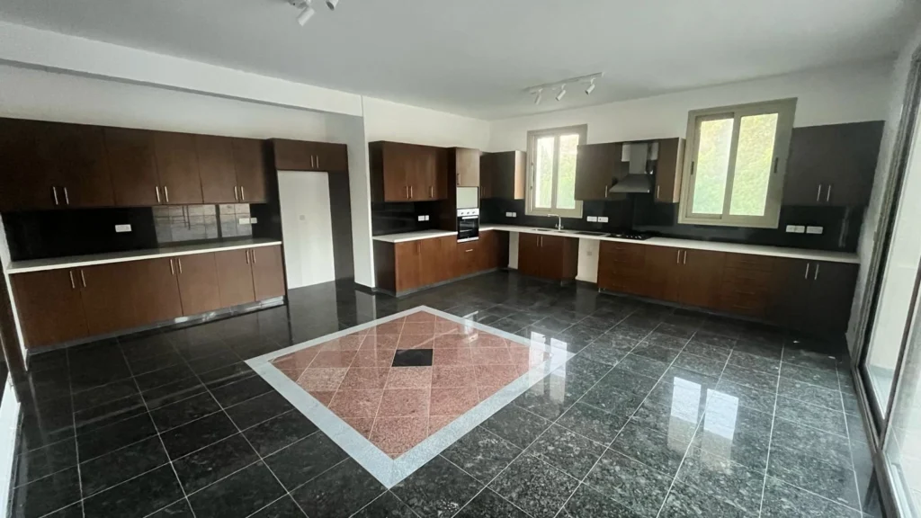 4 Bedroom House for Rent in Tala, Paphos District