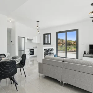 3 Bedroom Apartment for Sale in Parekklisia, Limassol District