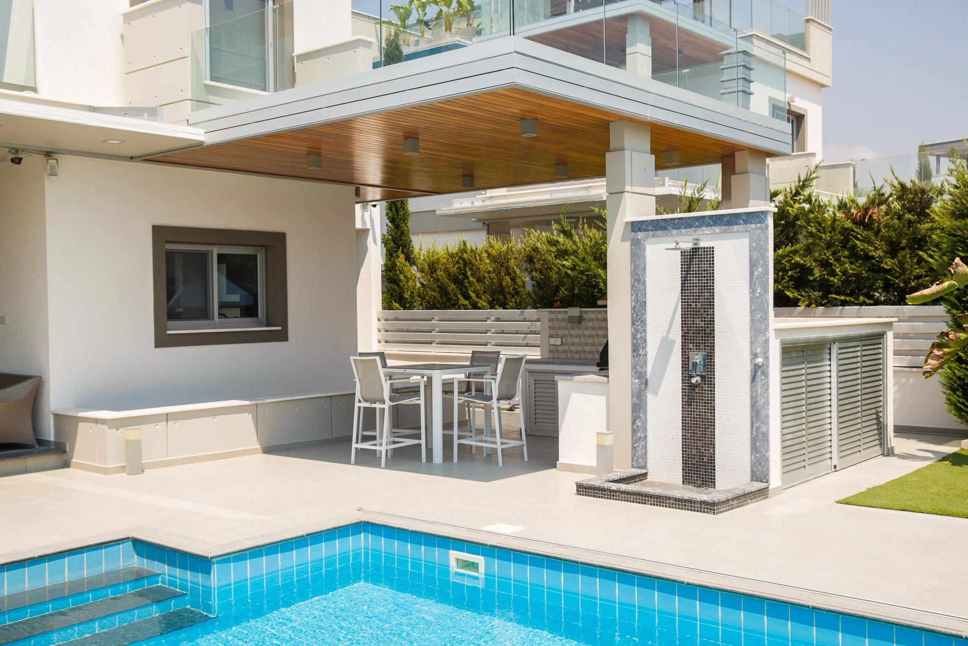 4 Bedroom House for Rent in Agios Tychonas, Limassol District