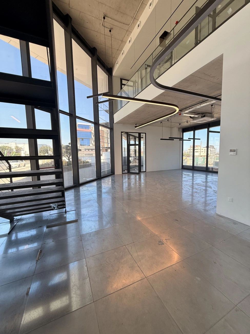 399m² Office for Rent in Limassol – Mesa Geitonia