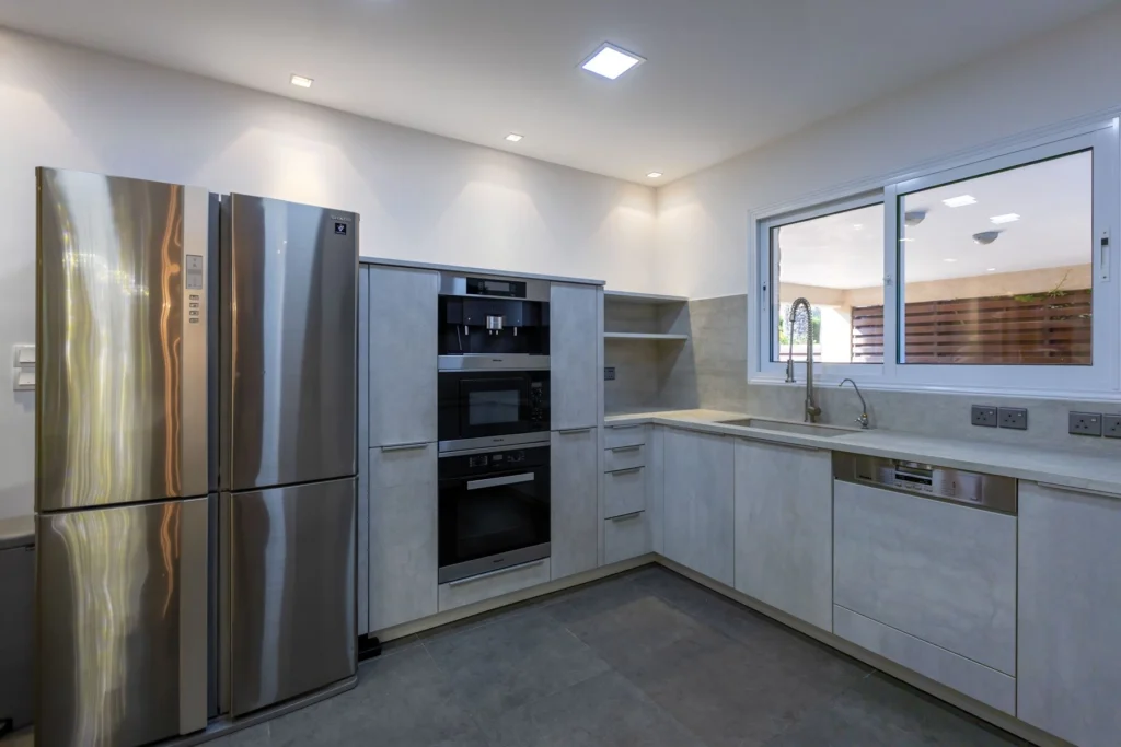 6+ Bedroom House for Sale in Potamos Germasogeias, Limassol District