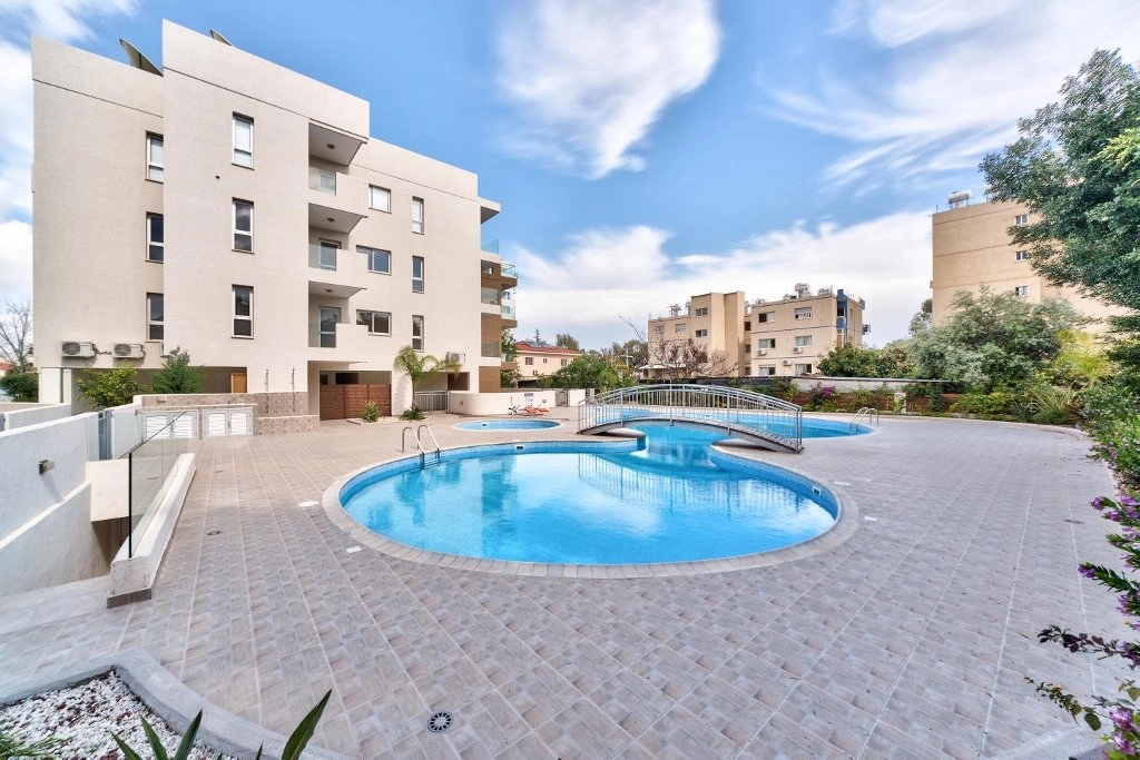 2 Bedroom Apartment for Rent in Potamos Germasogeias, Limassol District