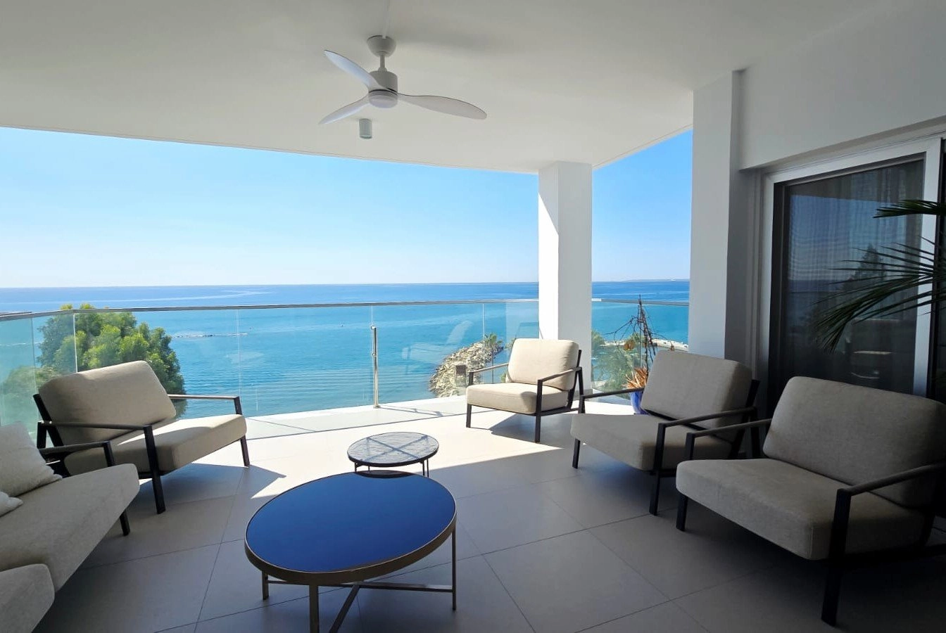 4 Bedroom Apartment for Rent in Agios Tychonas, Limassol District