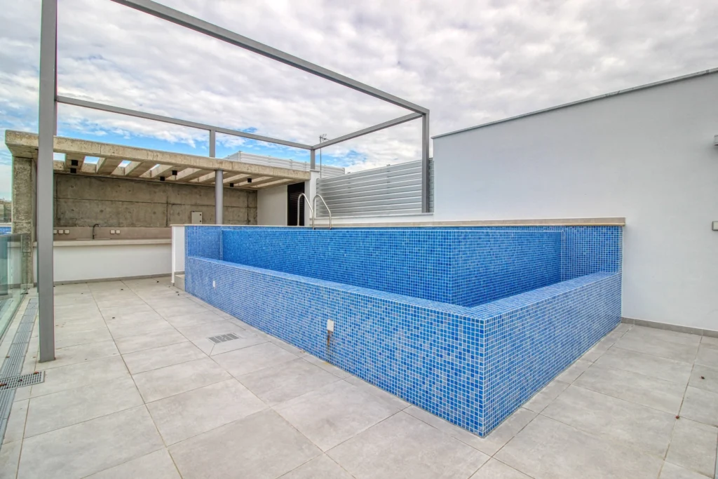 2 Bedroom Apartment for Rent in Potamos Germasogeias, Limassol District