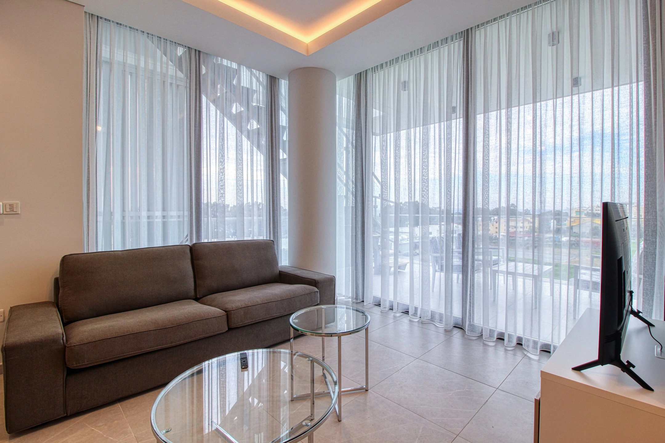 2 Bedroom Apartment for Rent in Potamos Germasogeias, Limassol District