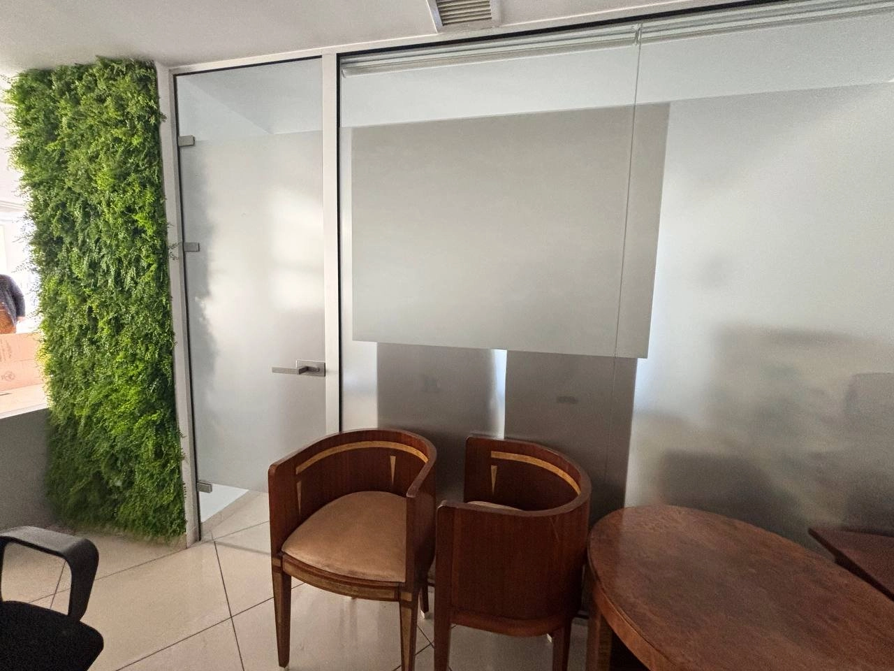 166m² Office for Rent in Larnaca – Agios Nikolaos, Limassol District