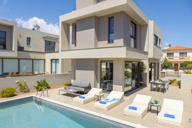 Average Price of a House in Famagusta