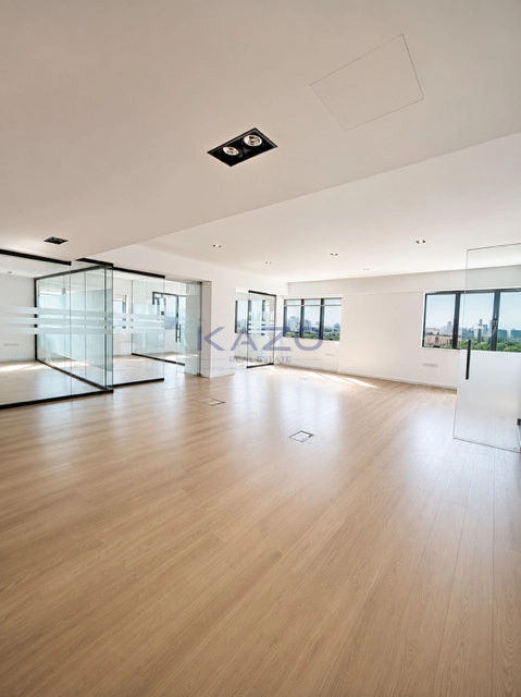 250m² Office for Rent in Limassol District