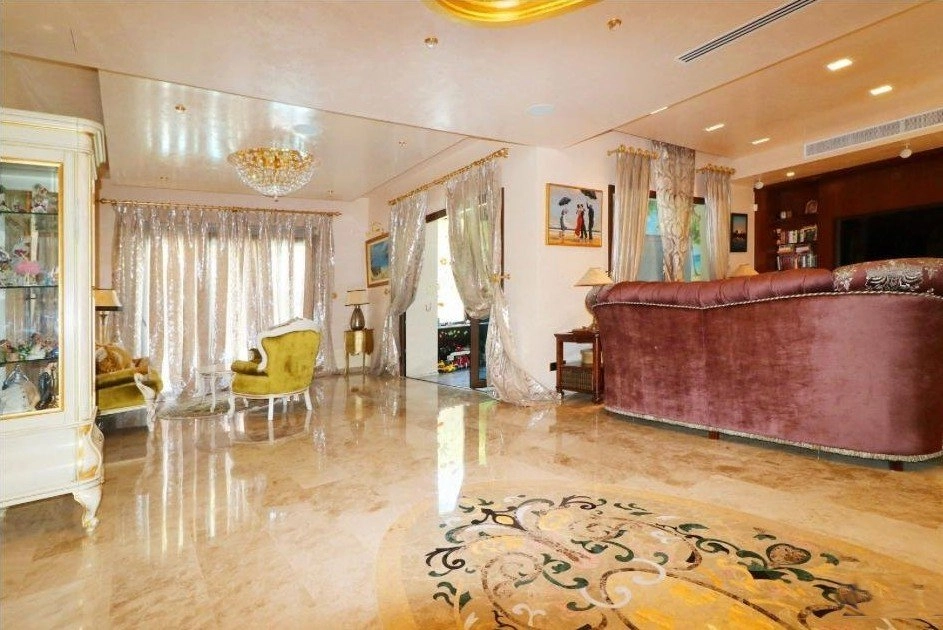 5 Bedroom House for Sale in Mouttagiaka, Limassol District